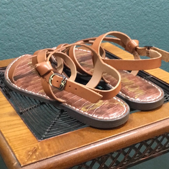 Sam Edelman Womens Gigi 6 Leather T-Strap Sandals - Picture 5 of 7